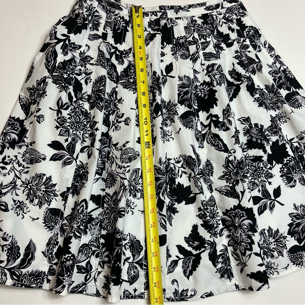 TALBOTS 100% Cotton Black & White Floral A-Line Skirt Sz 4 📦DISCOUNTED SHIPPING - Picture 5 of 13